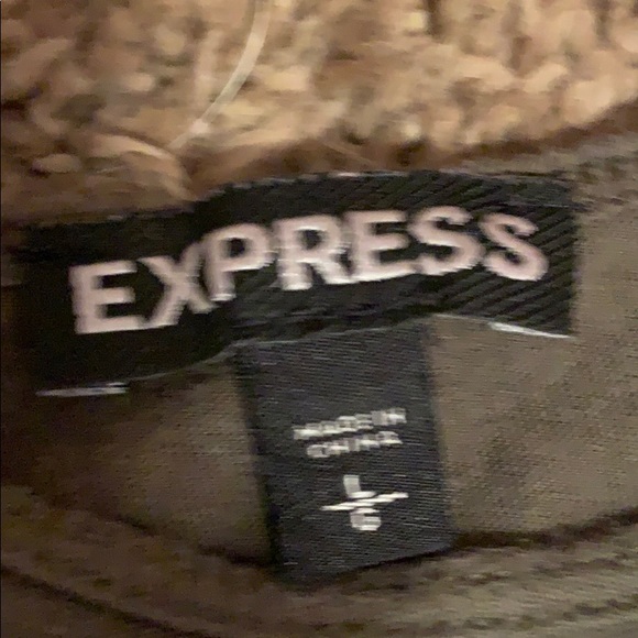 Express sequin tank top. - Picture 3 of 3